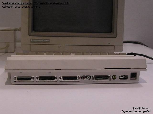 Commodore Amiga 600 - 04.jpg